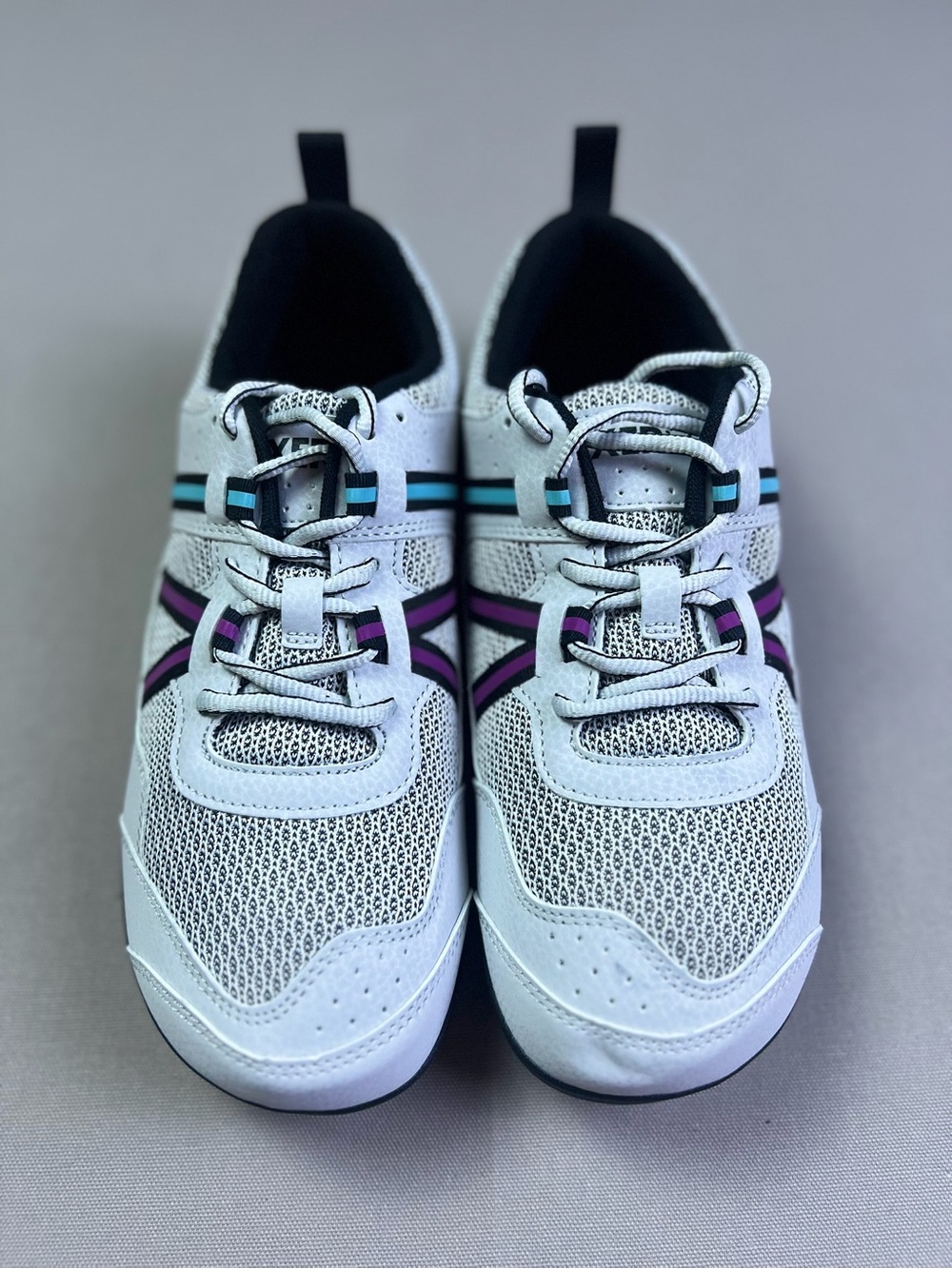New Xero Shoes Prio Women's size 9 Gray Purple Barefoot Running Shoes NWOB